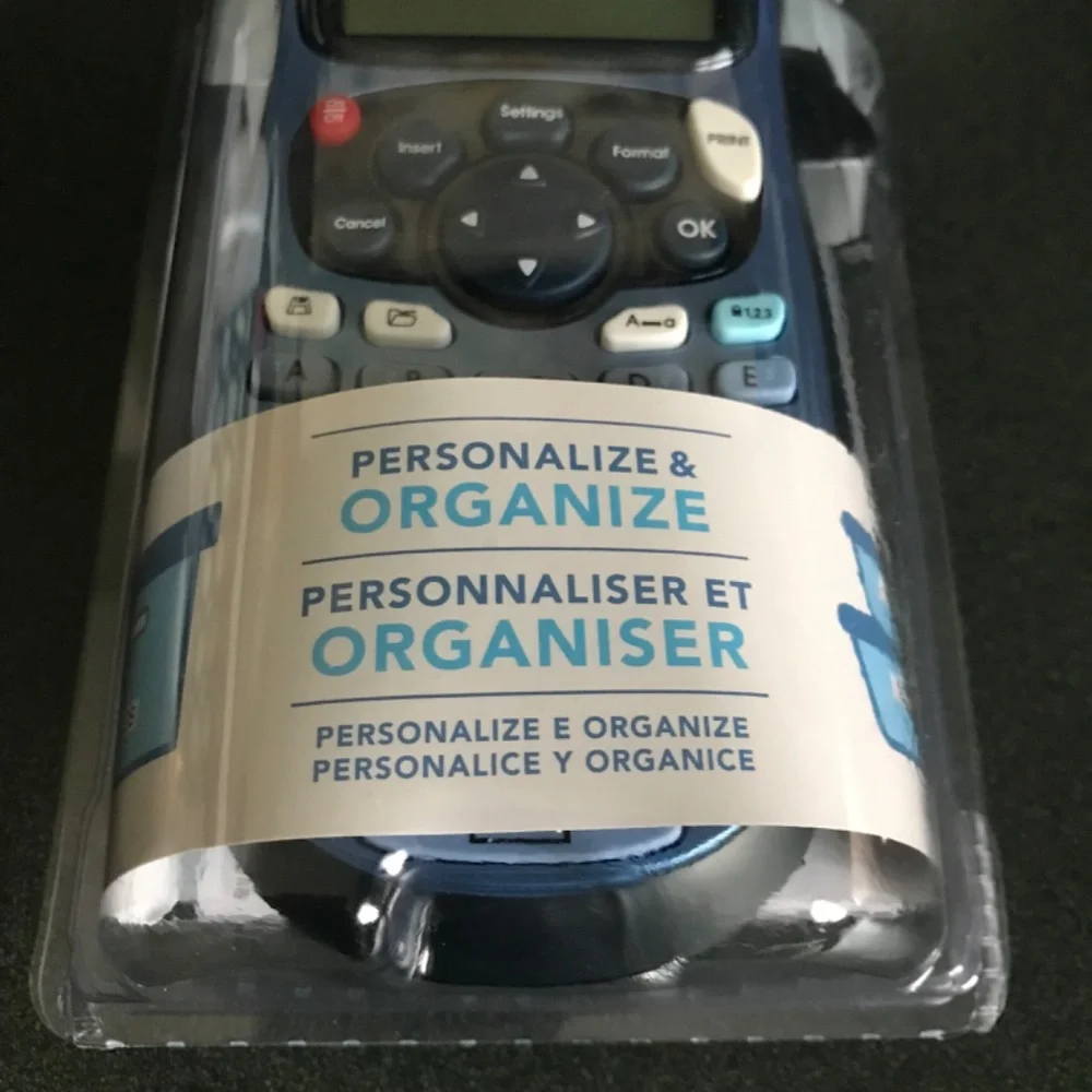 Dymo Label Maker Letra Tag 100H New